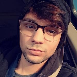 Meet your Posher, Matthew